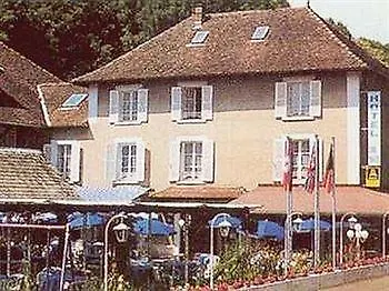 Le Lac Bleu 2* 샤라빈느