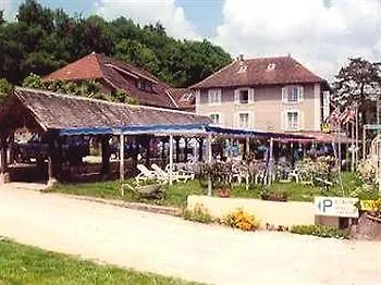 Hotell Le Lac Bleu