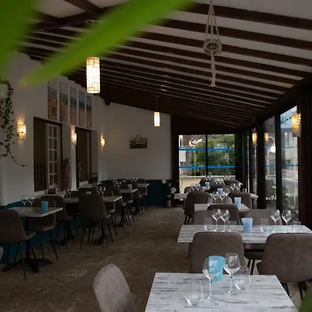 Hotel Le Lac Bleu Charavines